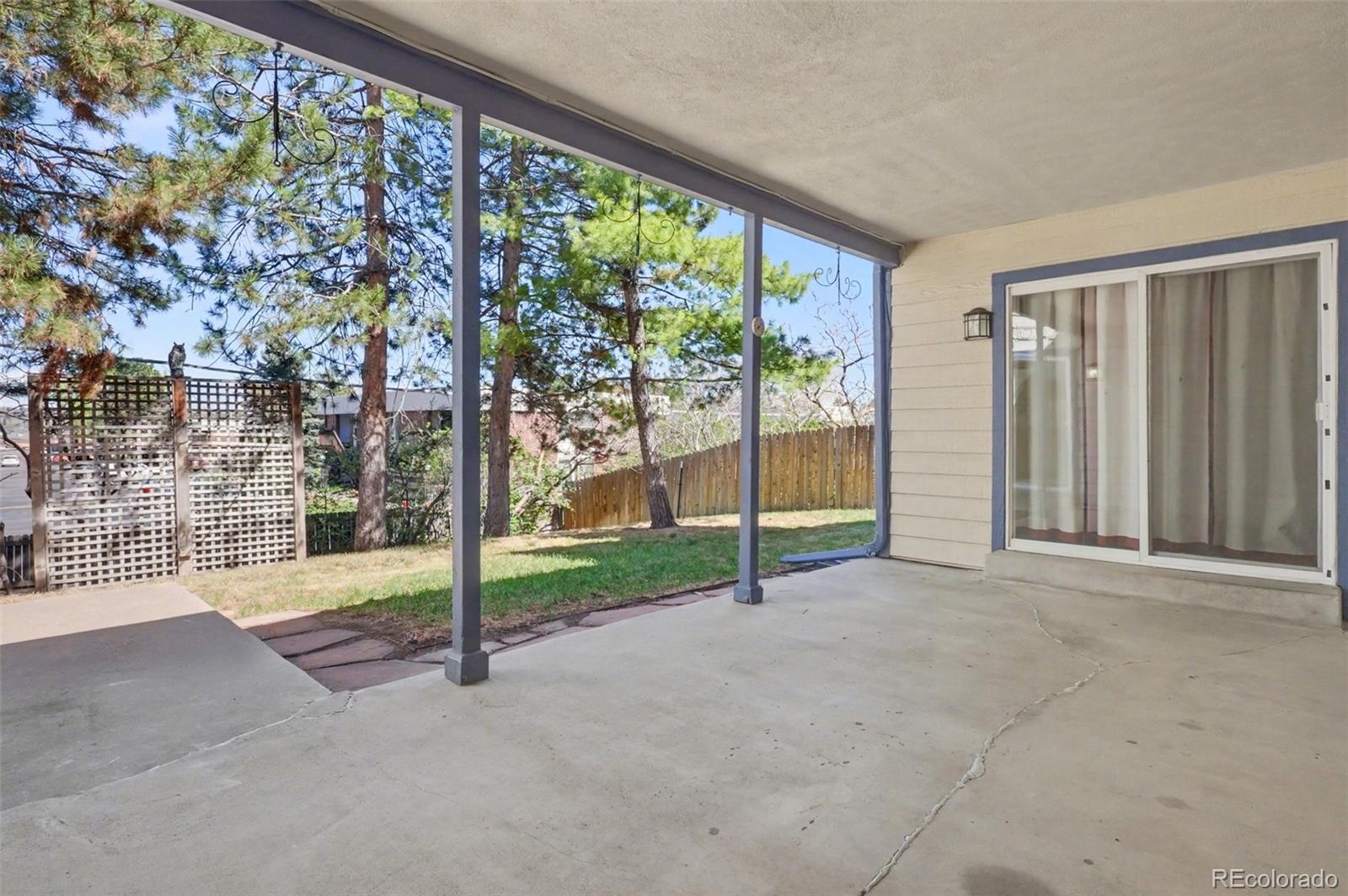5571 W Kent Place Denver CO 80235