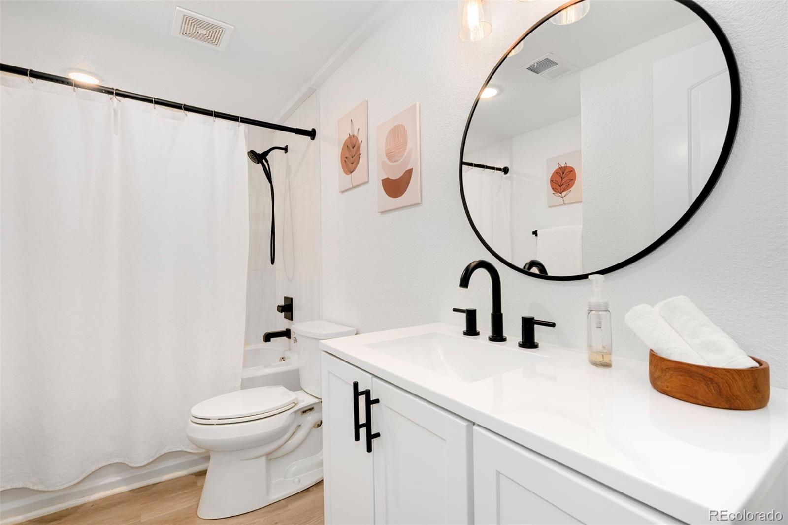 1304 Pine Street Loveland CO 80537