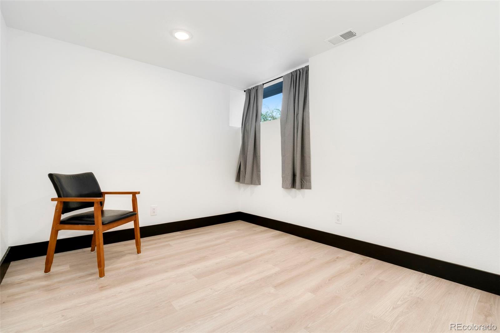 1304 Pine Street Loveland CO 80537