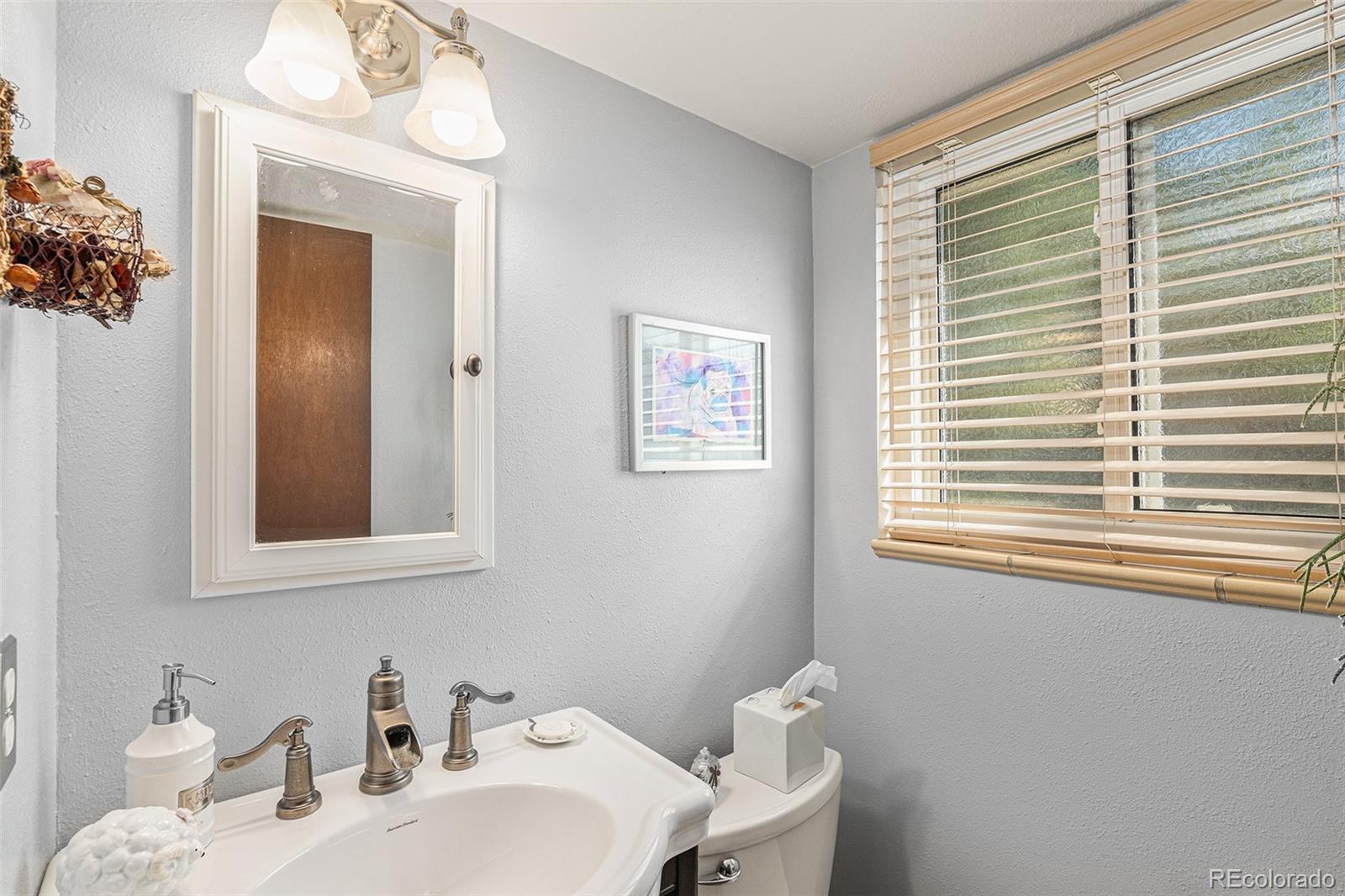 7622 E Nassau Avenue Denver CO 80237