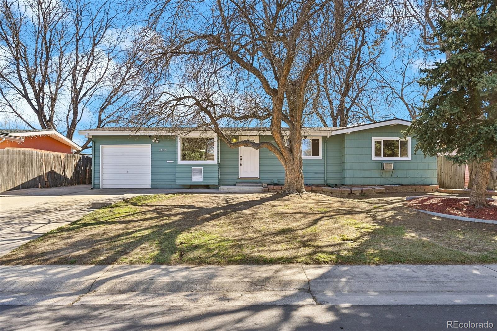 2580 Valley View Drive Denver CO 80221