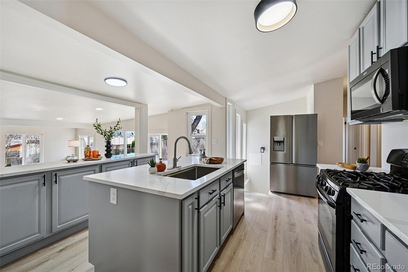 2580 Valley View Drive Denver CO 80221