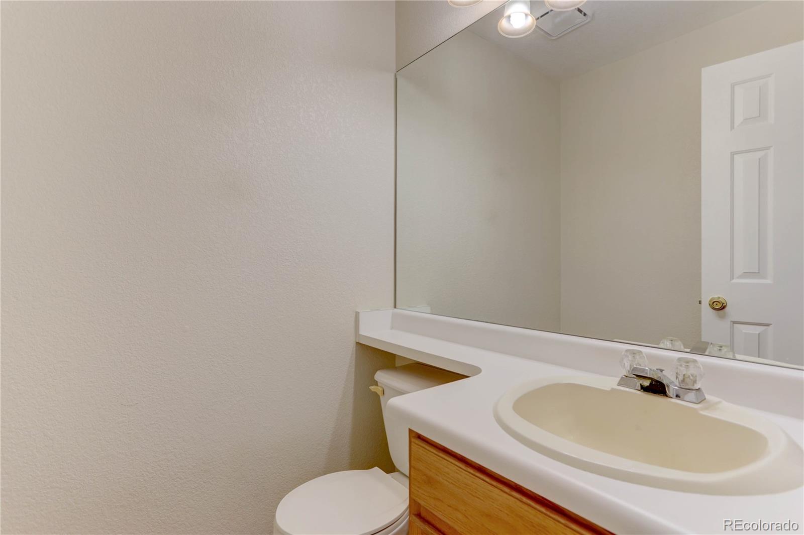 4913 S Dunkirk Way Centennial CO 80015