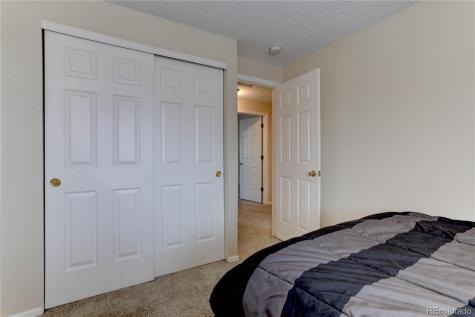 4913 S Dunkirk Way Centennial CO 80015