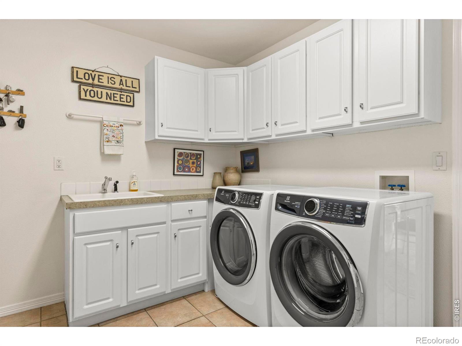9055 Fieldcrest Lane Longmont CO 80503