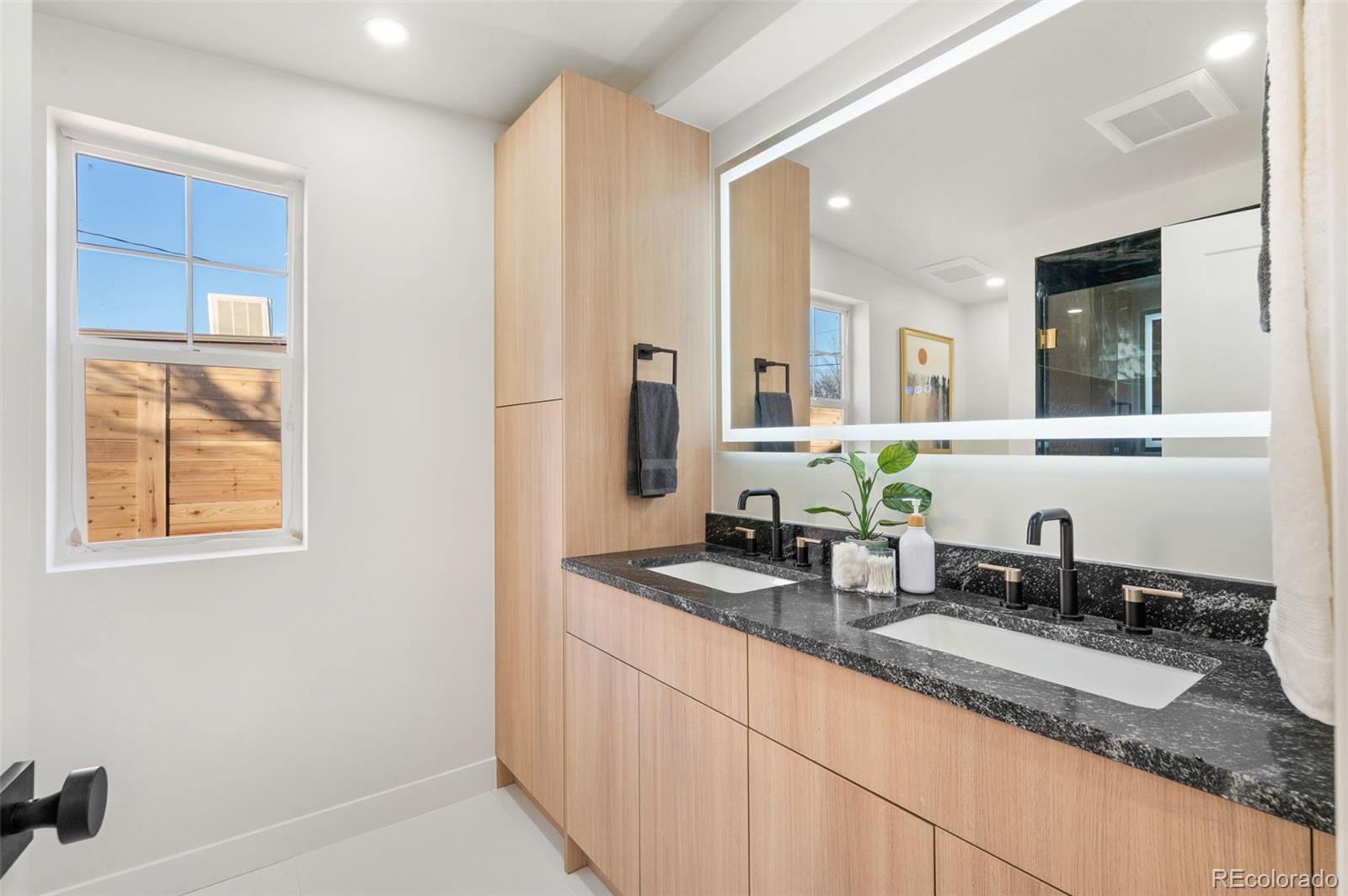 3021 Locust Street Denver CO 80207