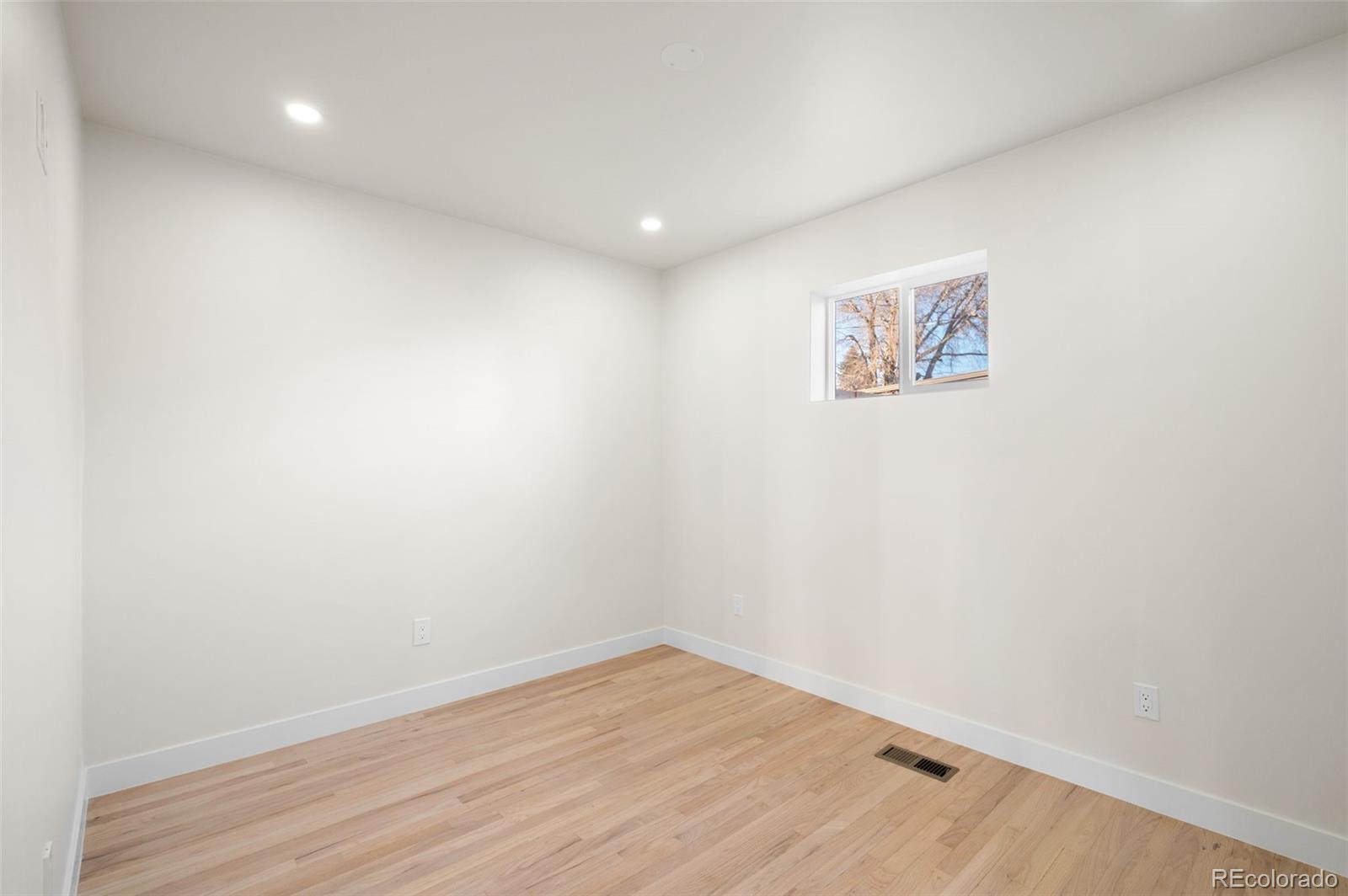 3021 Locust Street Denver CO 80207