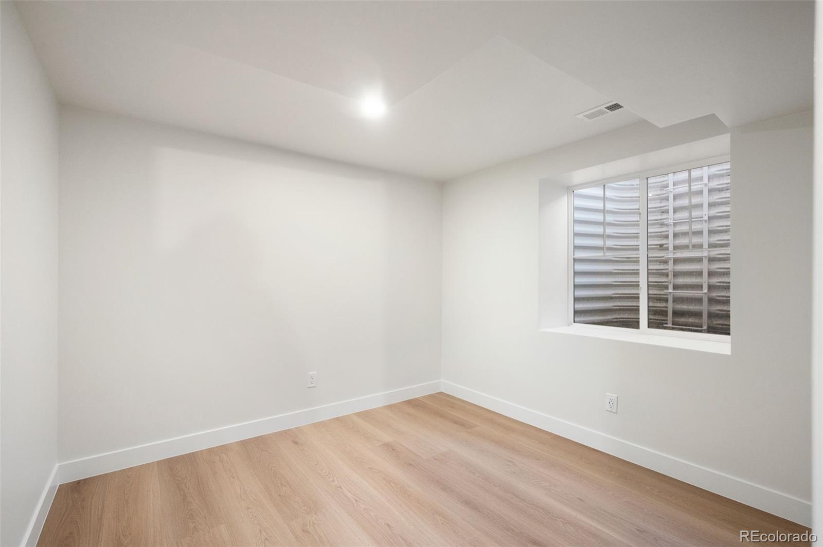 3021 Locust Street Denver CO 80207