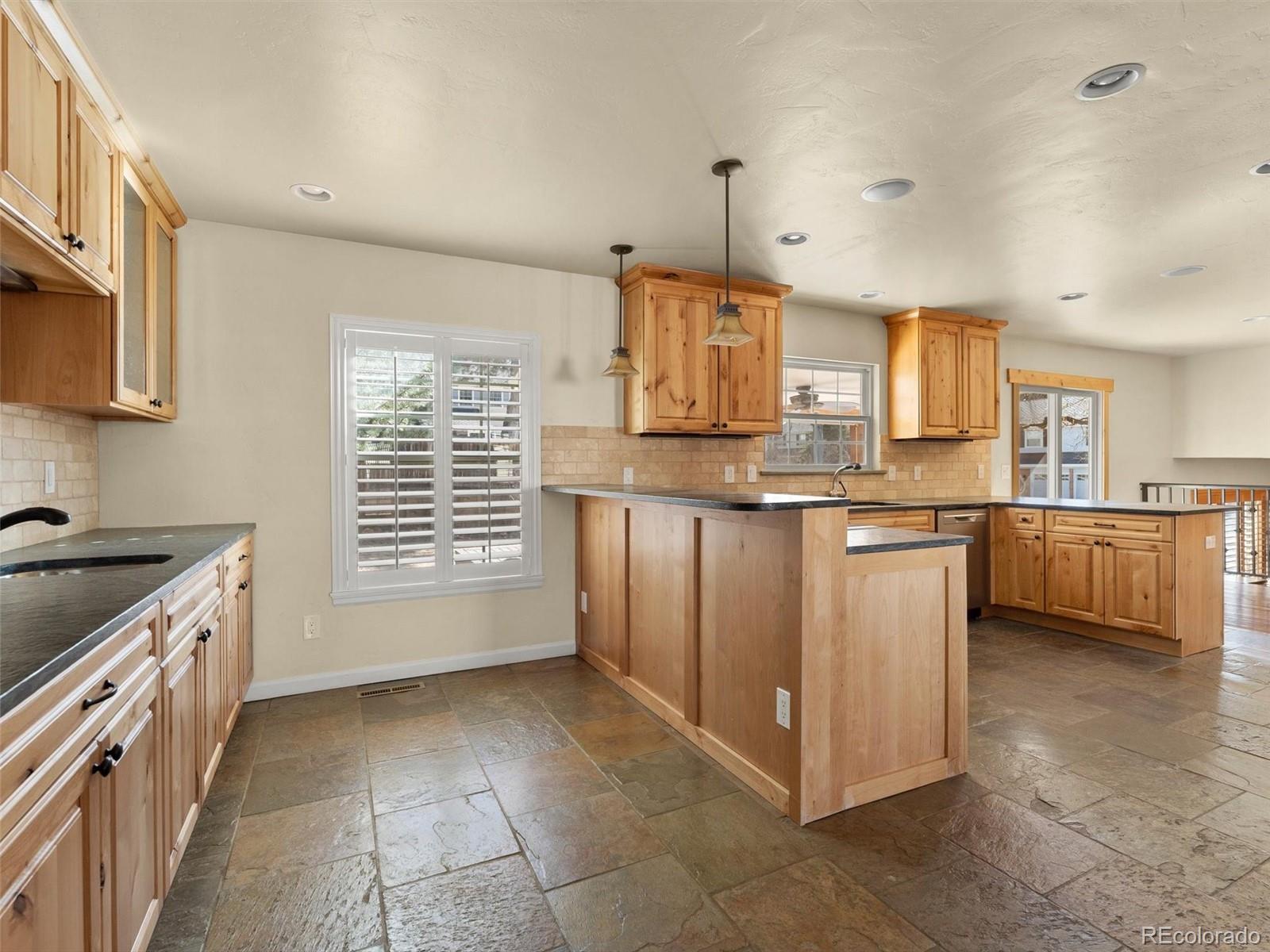6934 E Geddes Place Centennial CO 80112