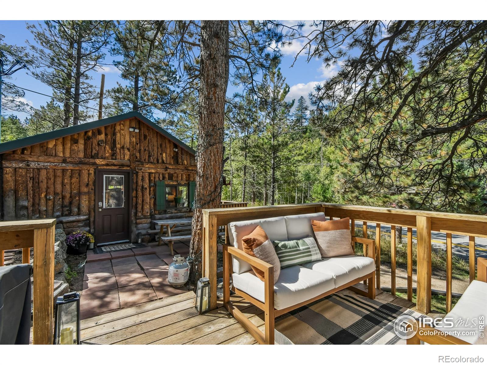 541 Riverside Drive Lyons CO 80540