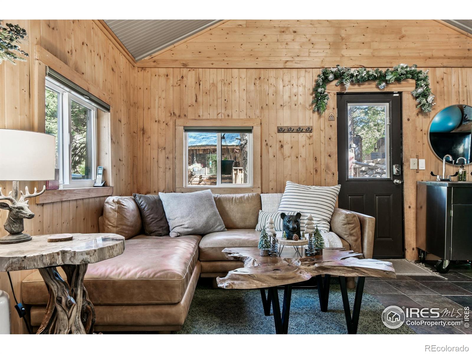 541 Riverside Drive Lyons CO 80540