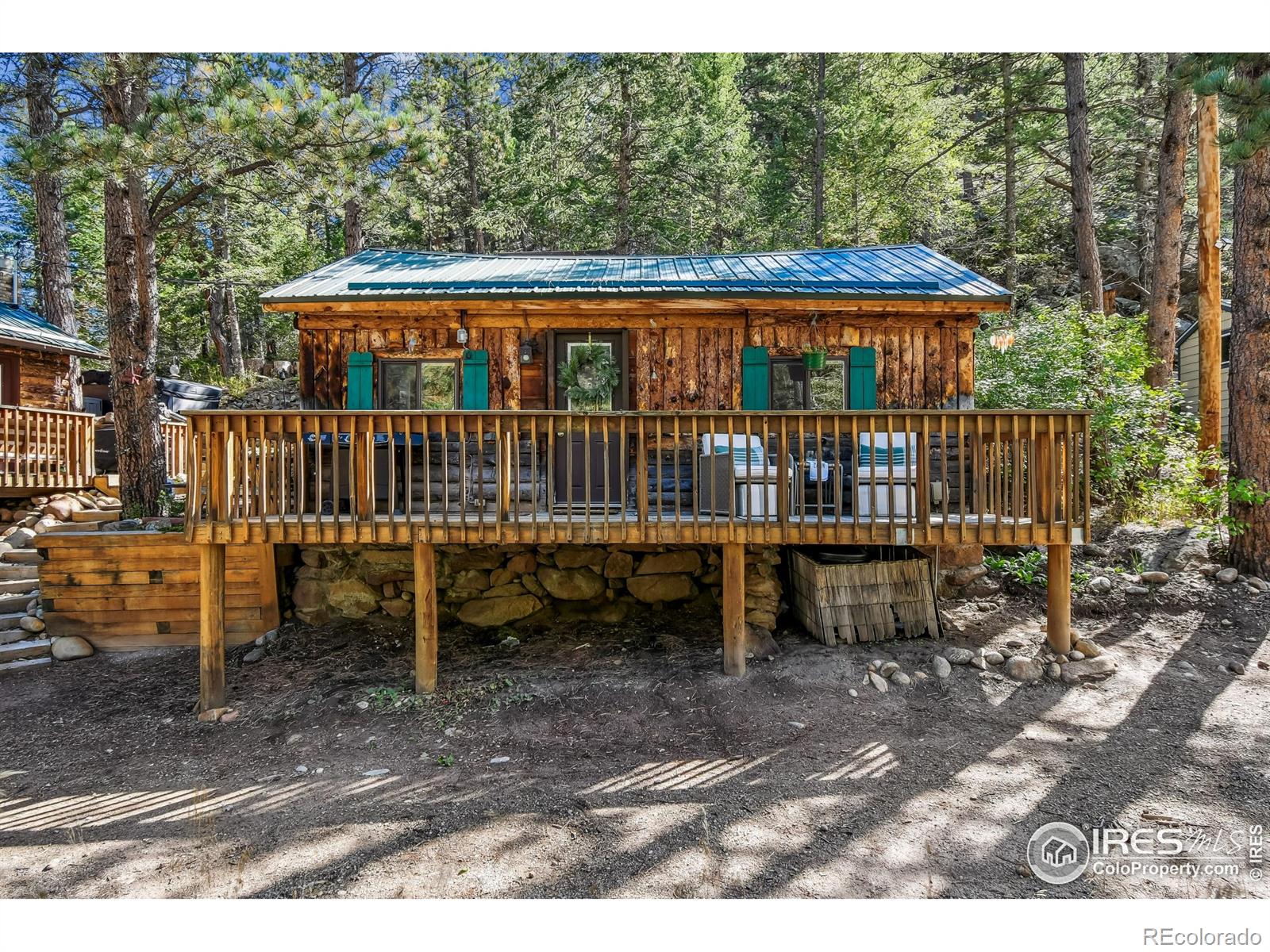 541 Riverside Drive Lyons CO 80540