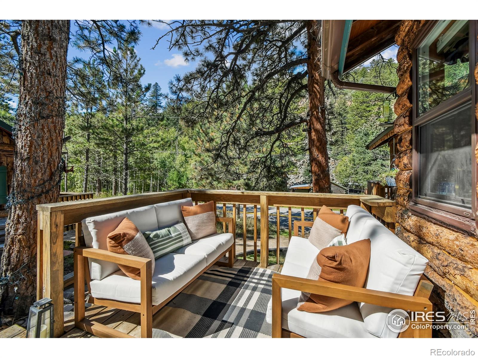 541 Riverside Drive Lyons CO 80540