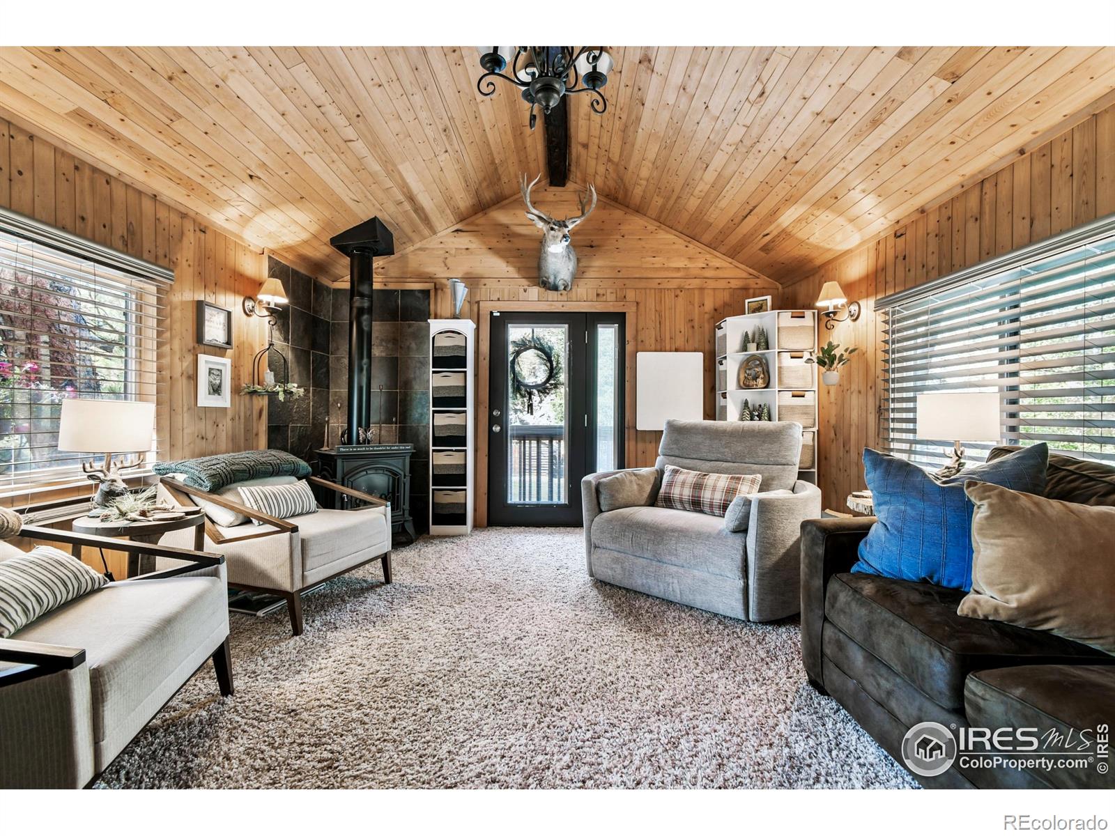541 Riverside Drive Lyons CO 80540