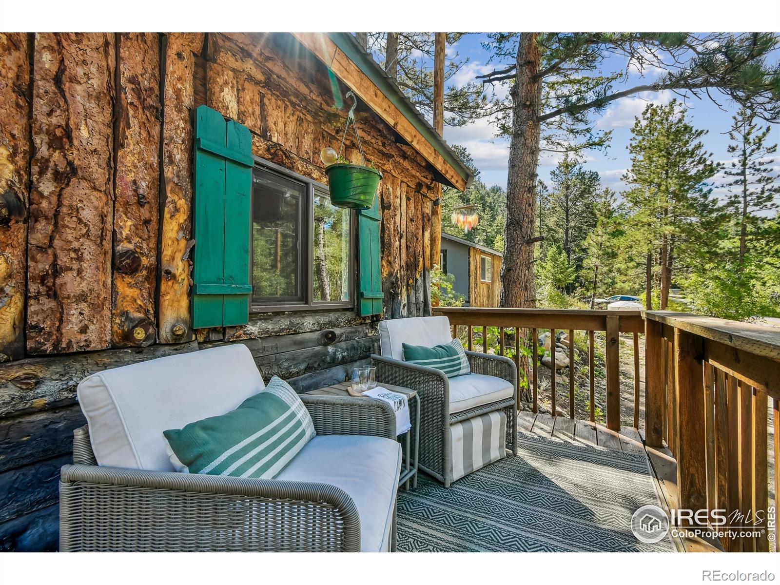 541 Riverside Drive Lyons CO 80540