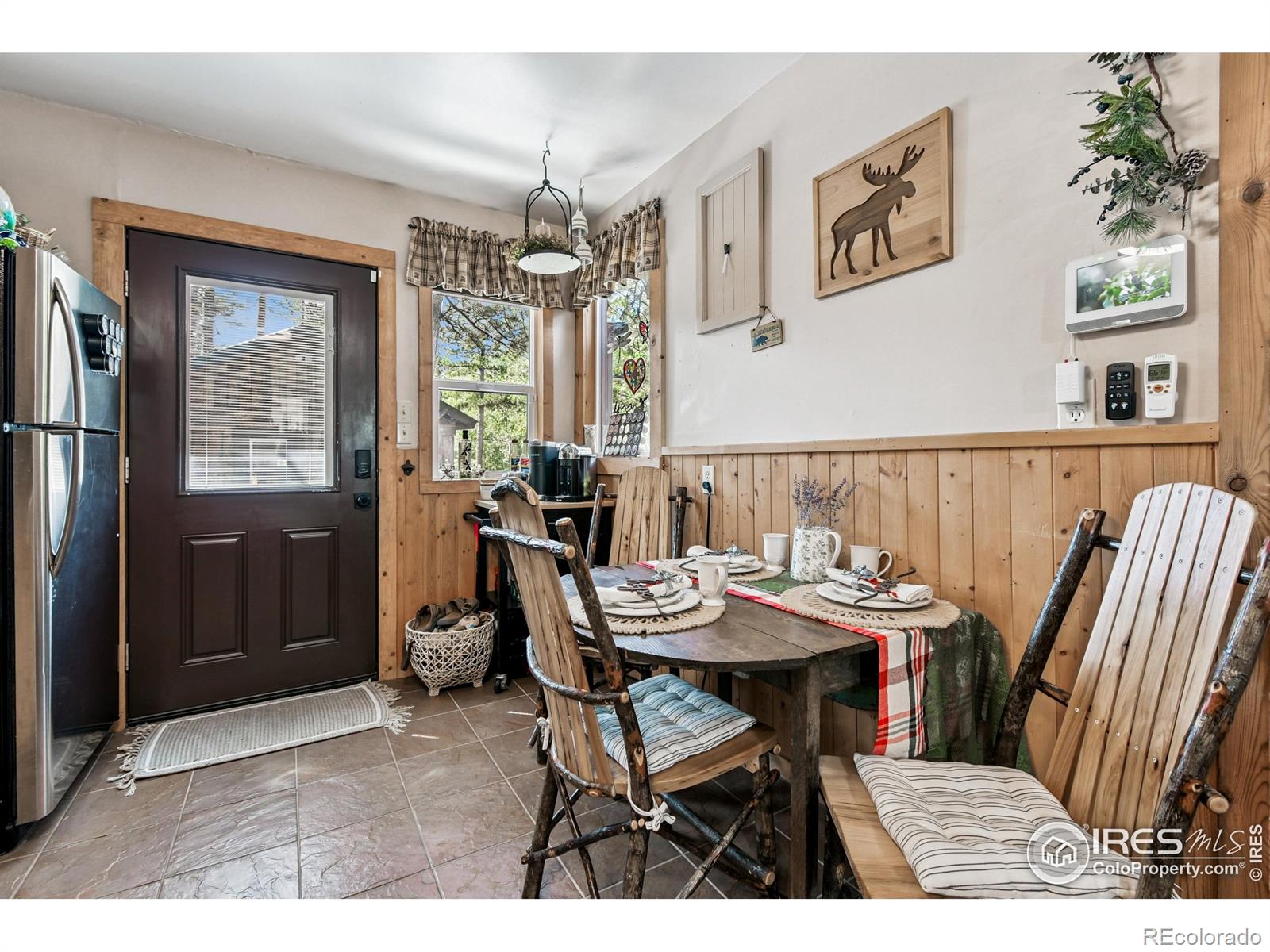 541 Riverside Drive Lyons CO 80540