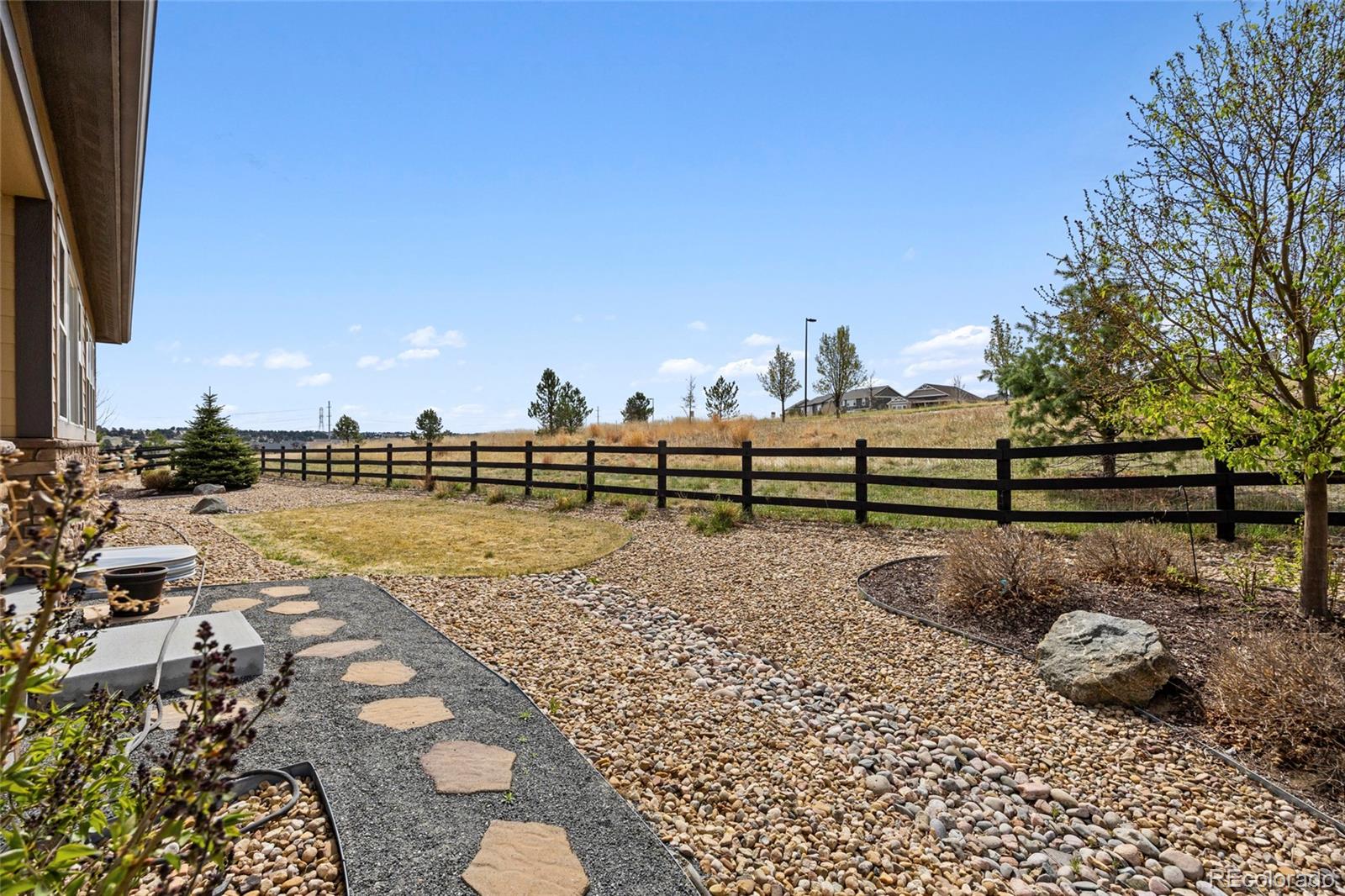 23676 E Del Norte Place Aurora CO 80016