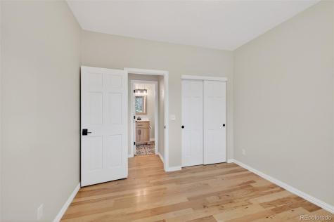 9590 S Everett Way Littleton CO 80127