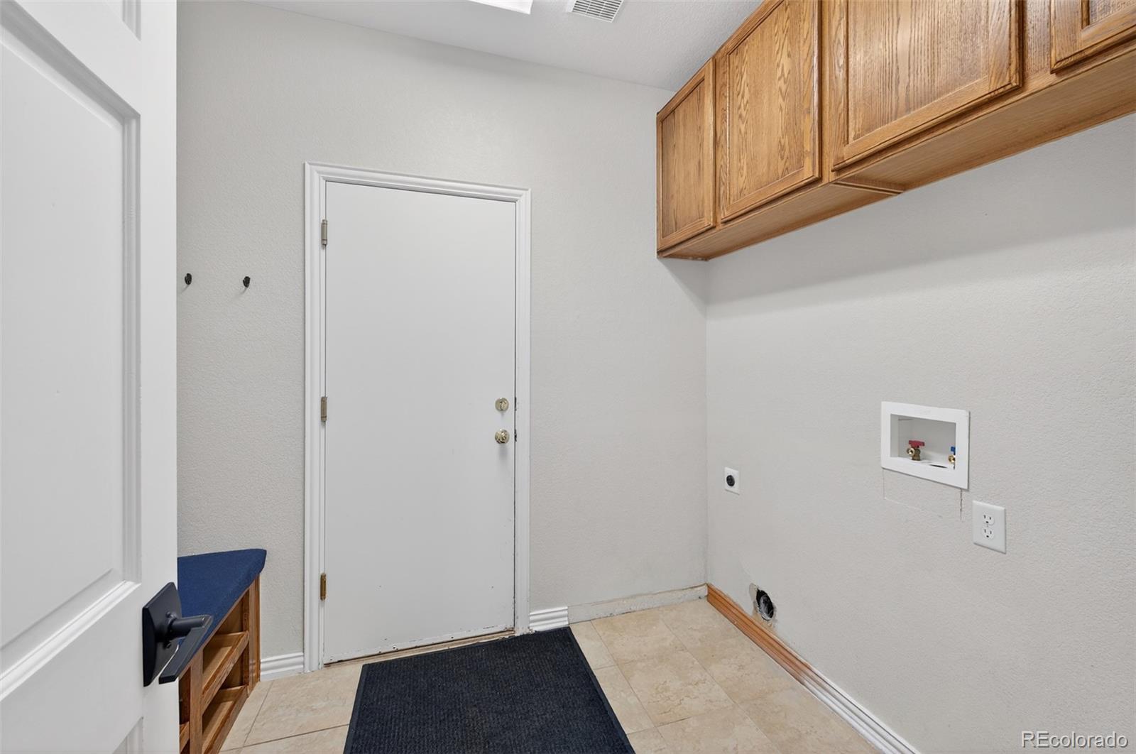 9590 S Everett Way Littleton CO 80127
