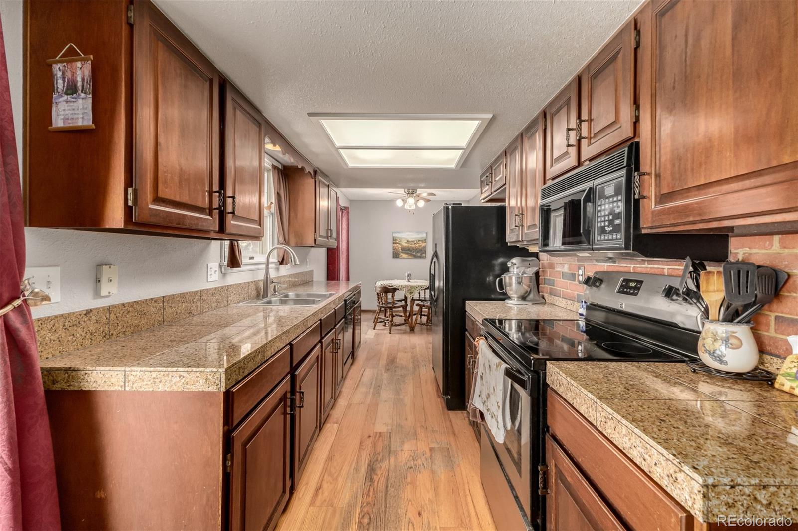 2552 S Fairplay Way Aurora CO 80014