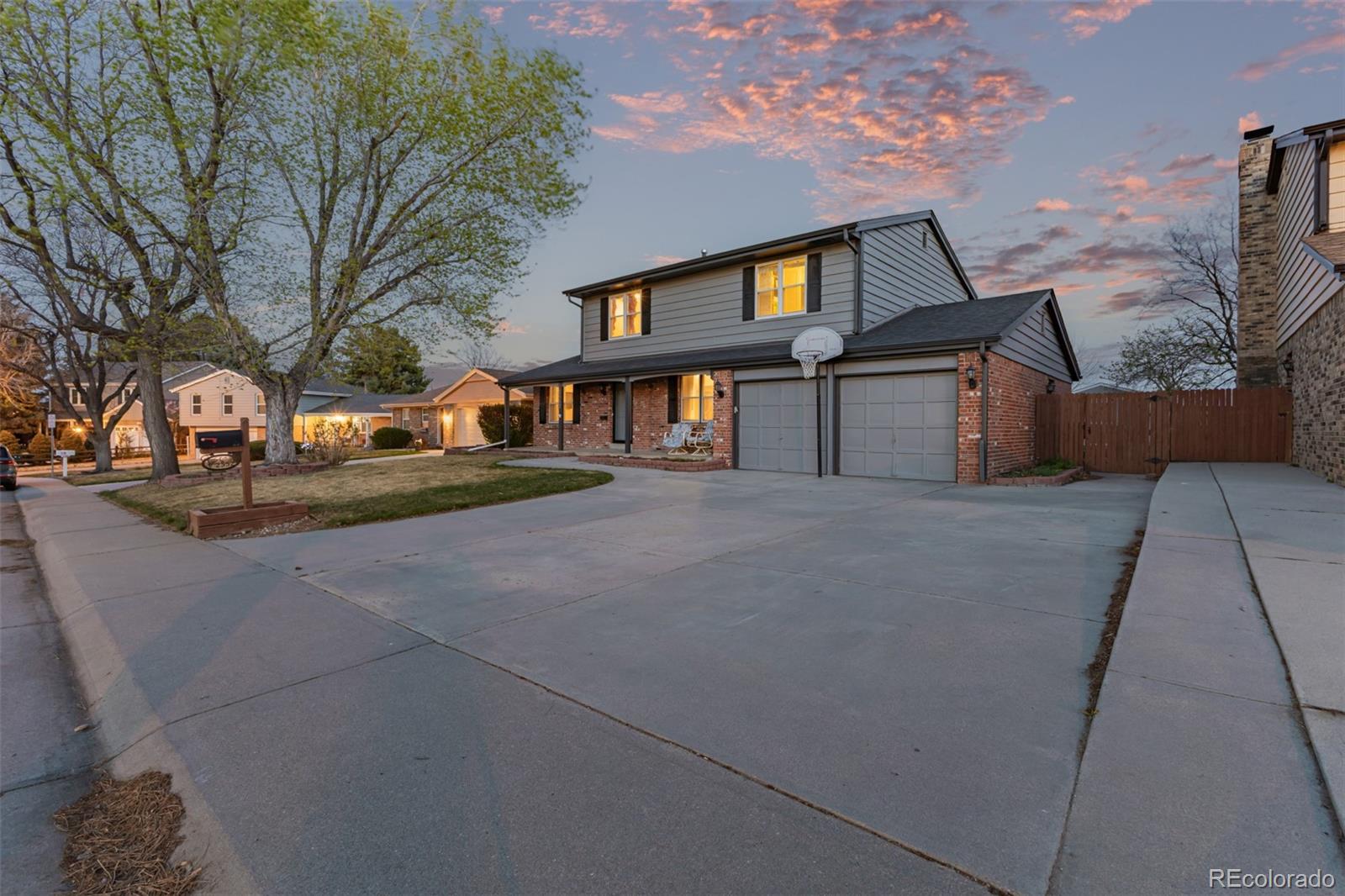 2552 S Fairplay Way Aurora CO 80014