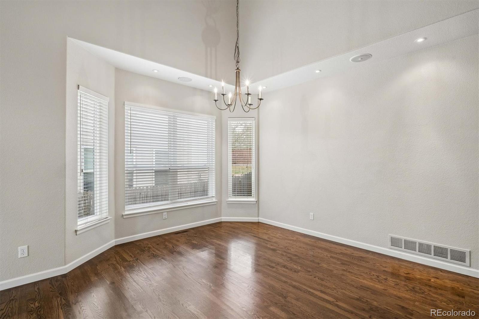 9853 Cypress Point Circle Lone Tree CO 80124