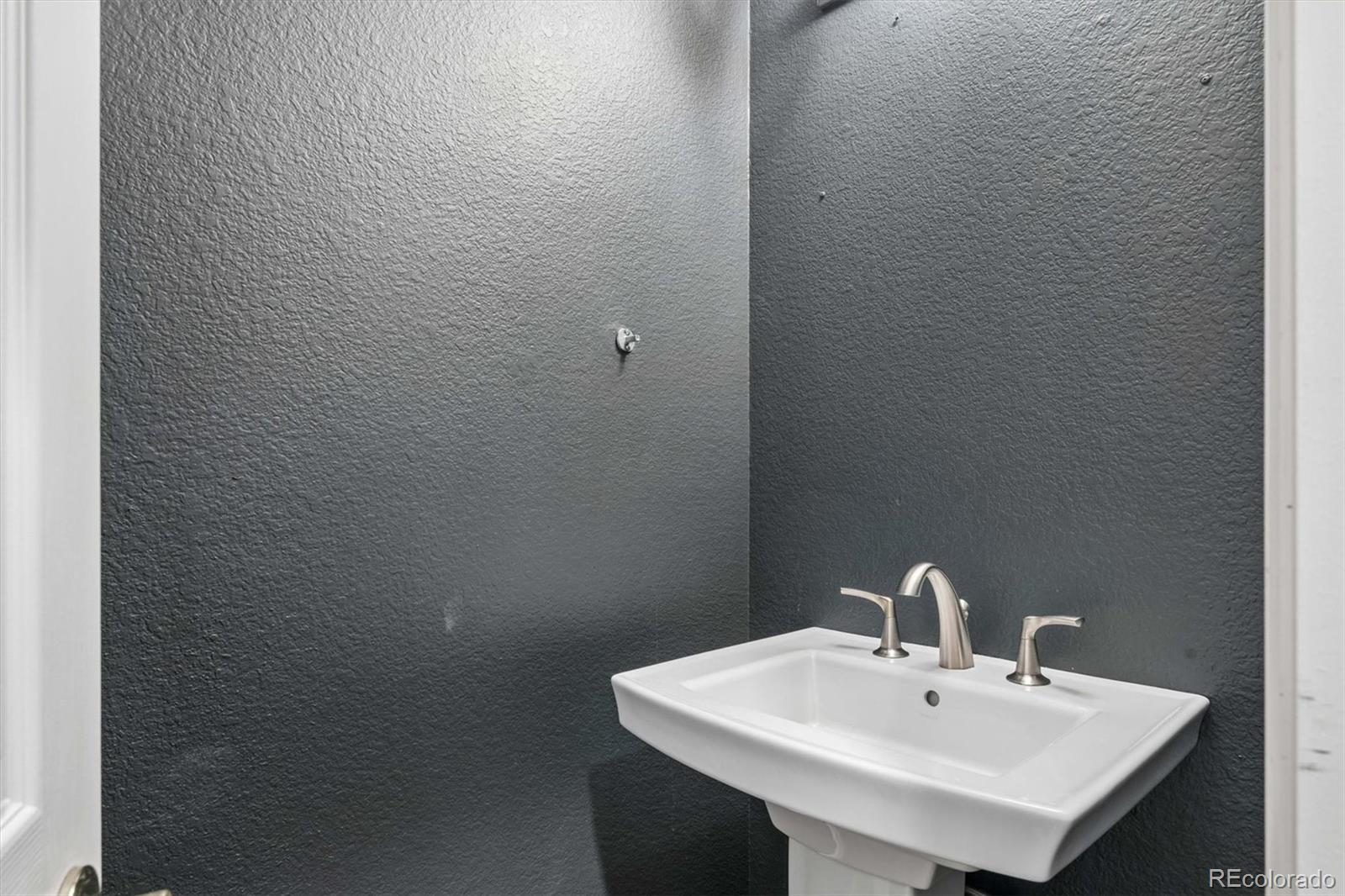 9853 Cypress Point Circle Lone Tree CO 80124