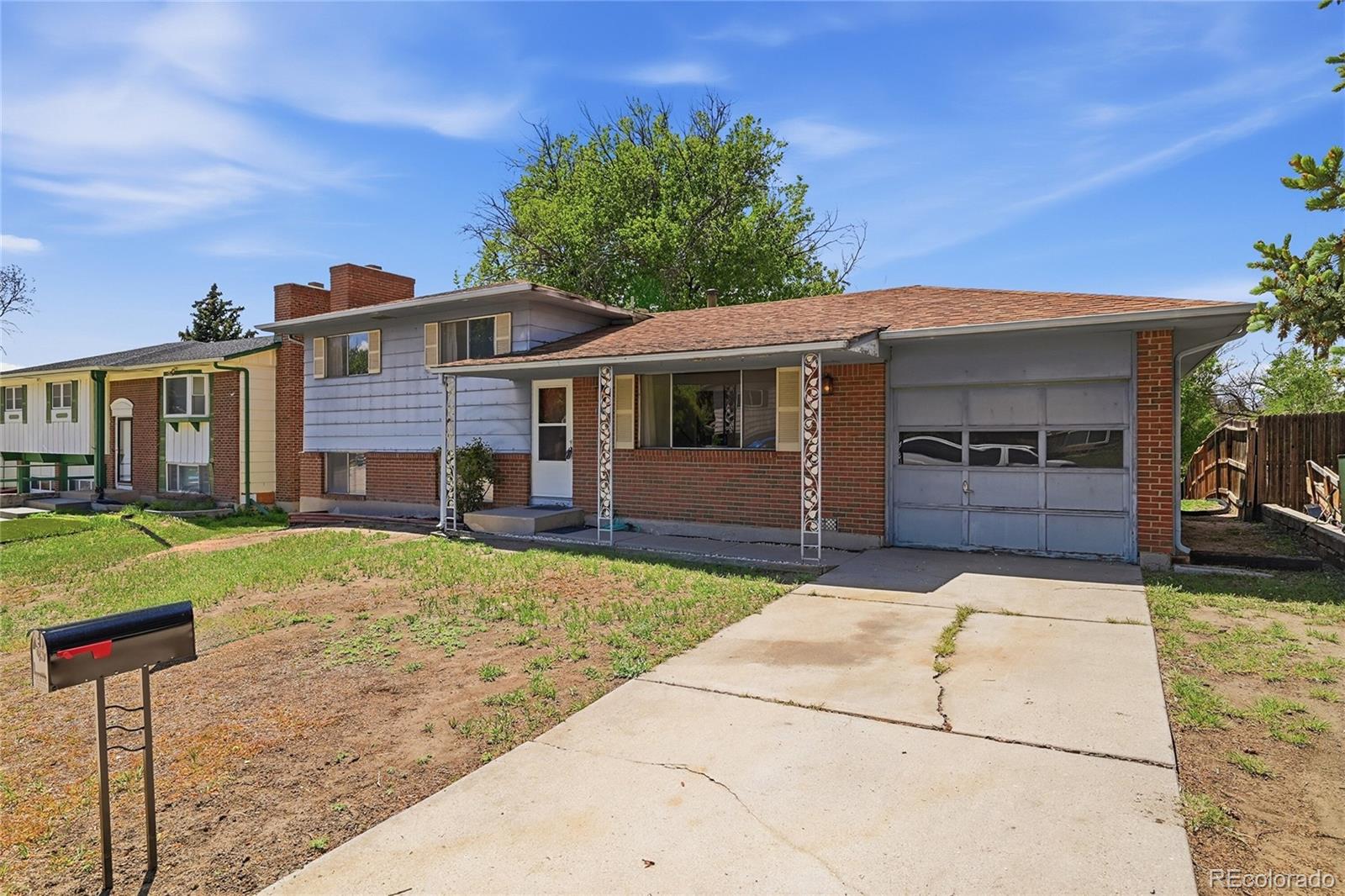 1524 Zaiger Place Colorado Springs CO 80915