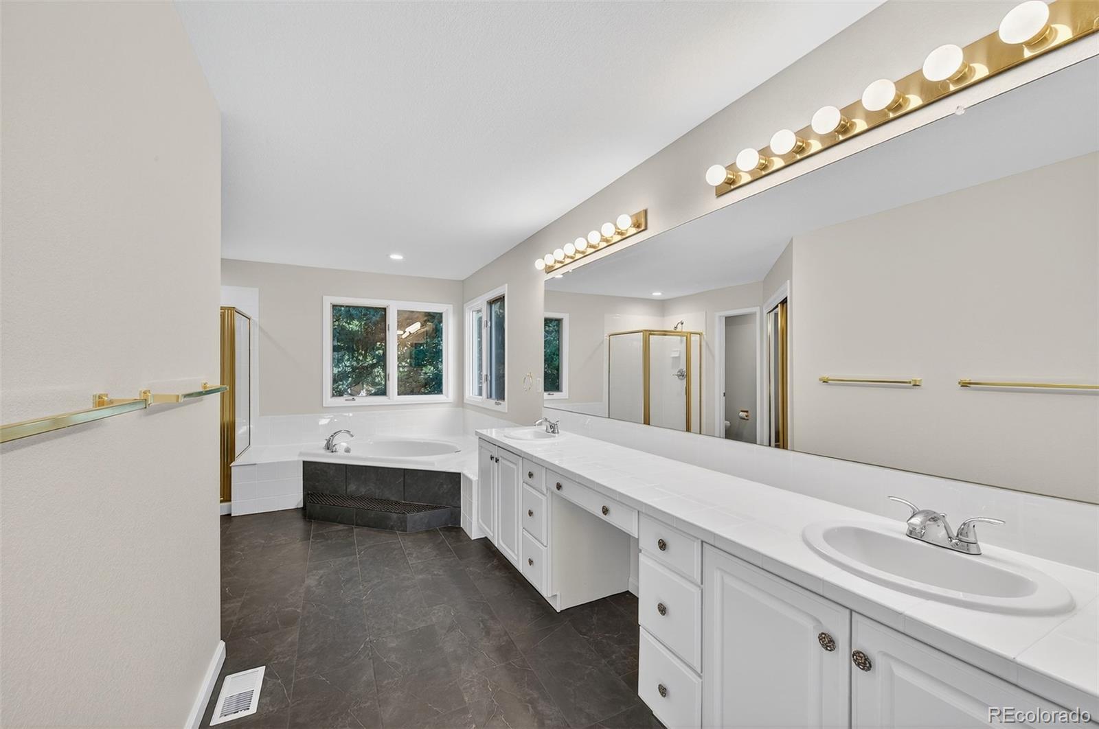 16395 E Crestline Place Centennial CO 80015