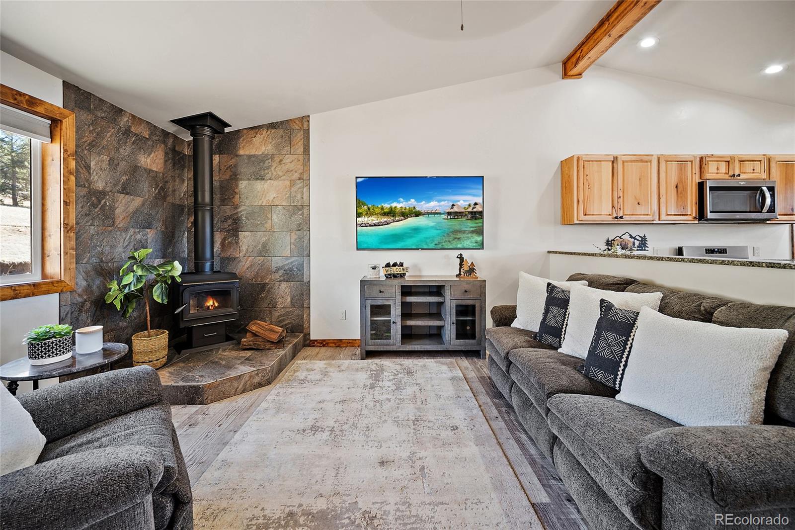 186 Empire Road Florissant CO 80816