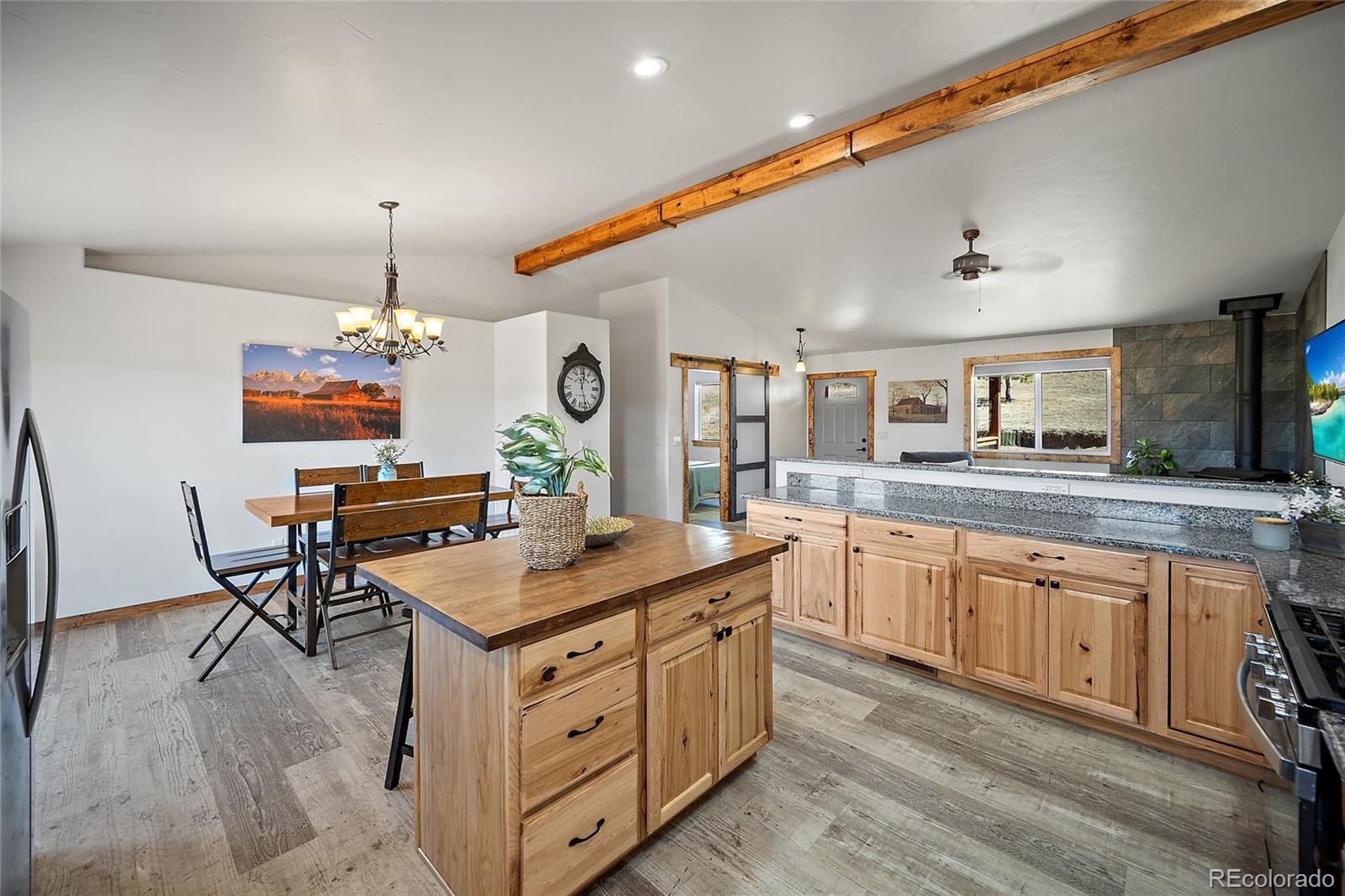 186 Empire Road Florissant CO 80816