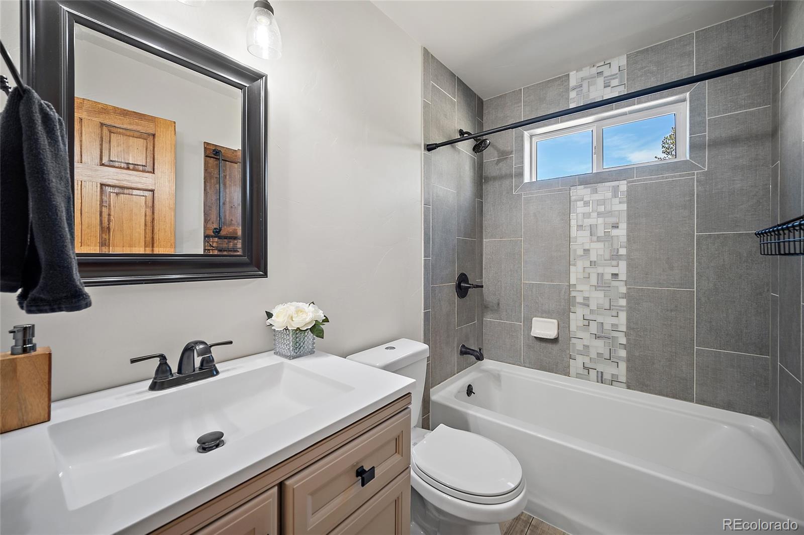 186 Empire Road Florissant CO 80816