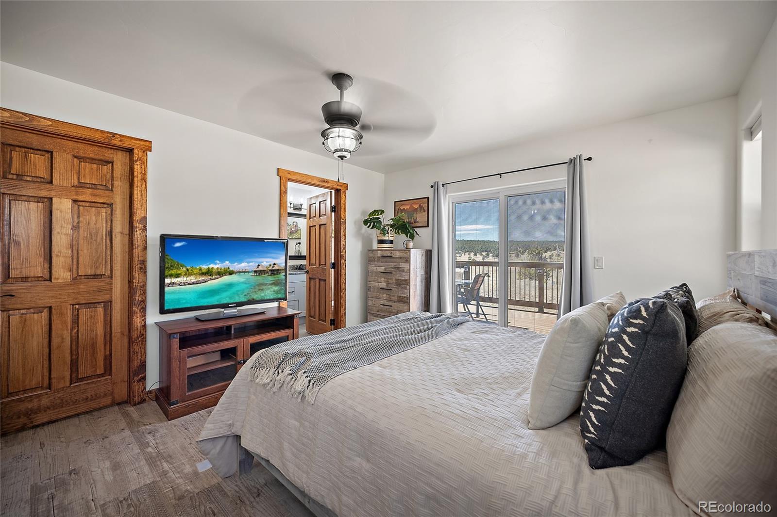 186 Empire Road Florissant CO 80816