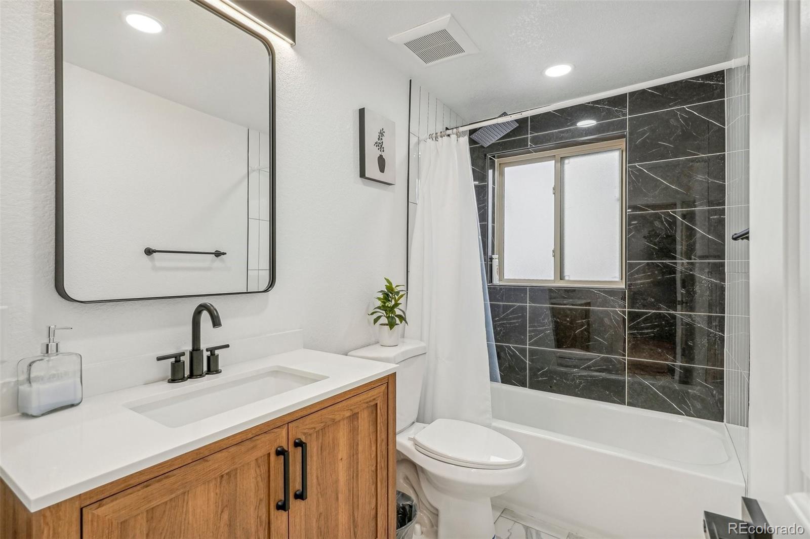 716 Dexter Street Denver CO 80220
