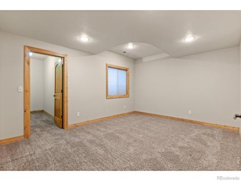 2036 Vineyard Court Windsor CO 80550