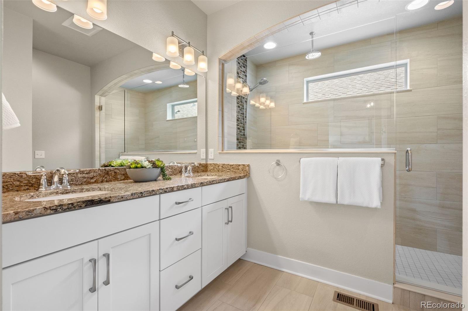 9962 E 59th Drive Denver CO 80238
