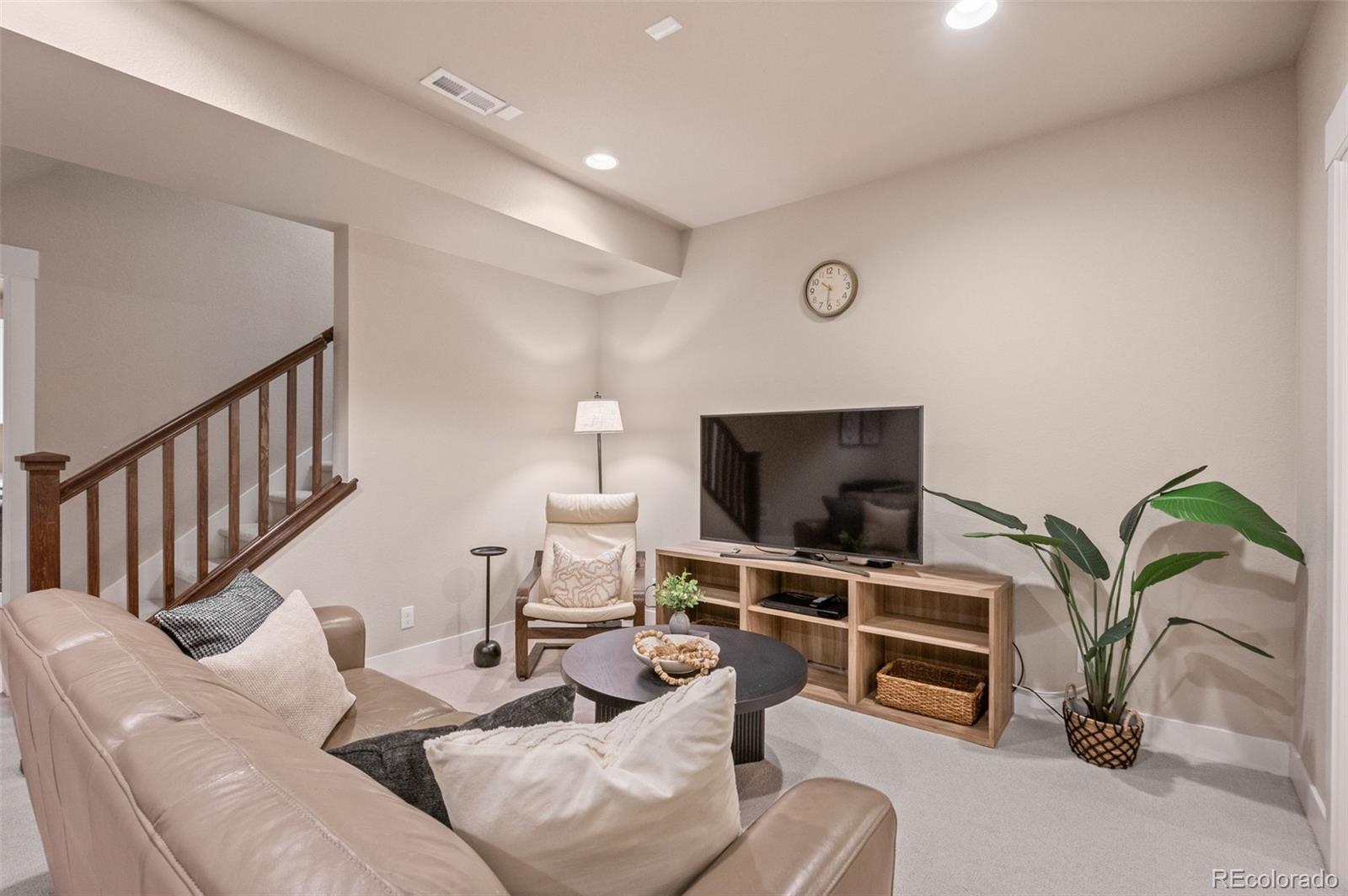 9962 E 59th Drive Denver CO 80238