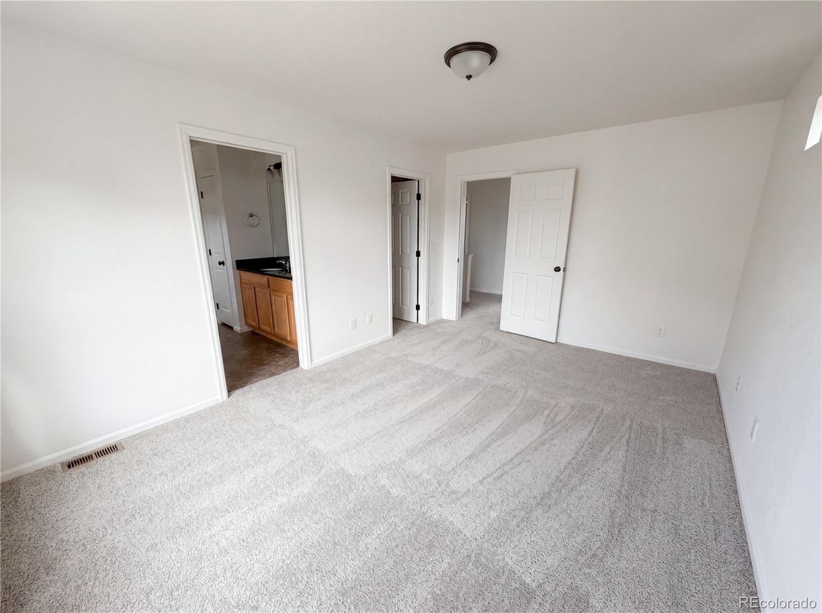 10186 Zeno Street Commerce City CO 80022