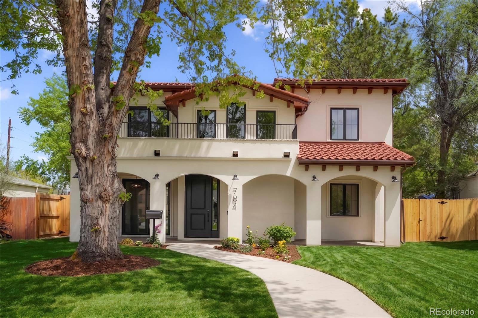 784 Locust Street Denver CO 80220