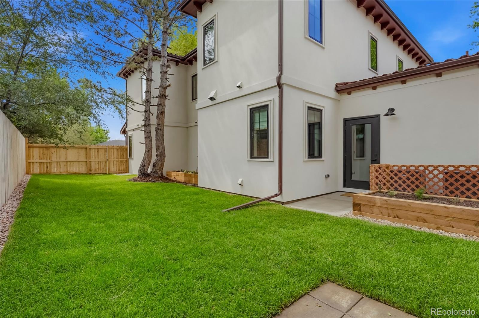 784 Locust Street Denver CO 80220