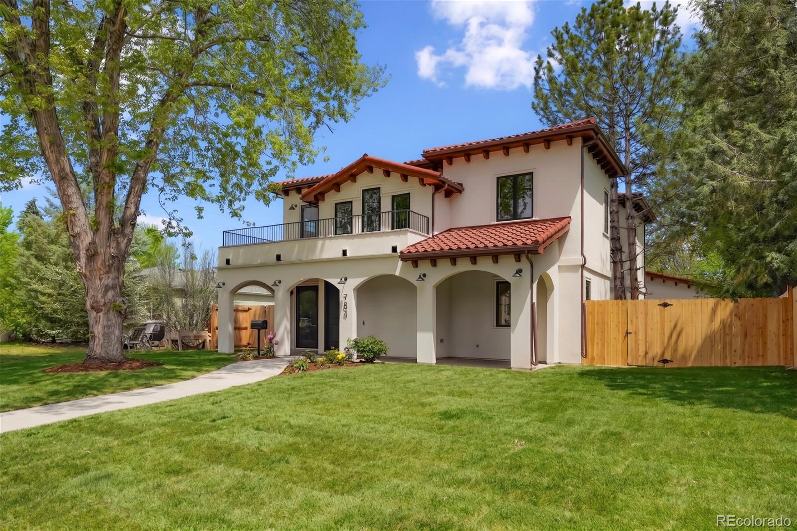 784 Locust Street Denver CO 80220