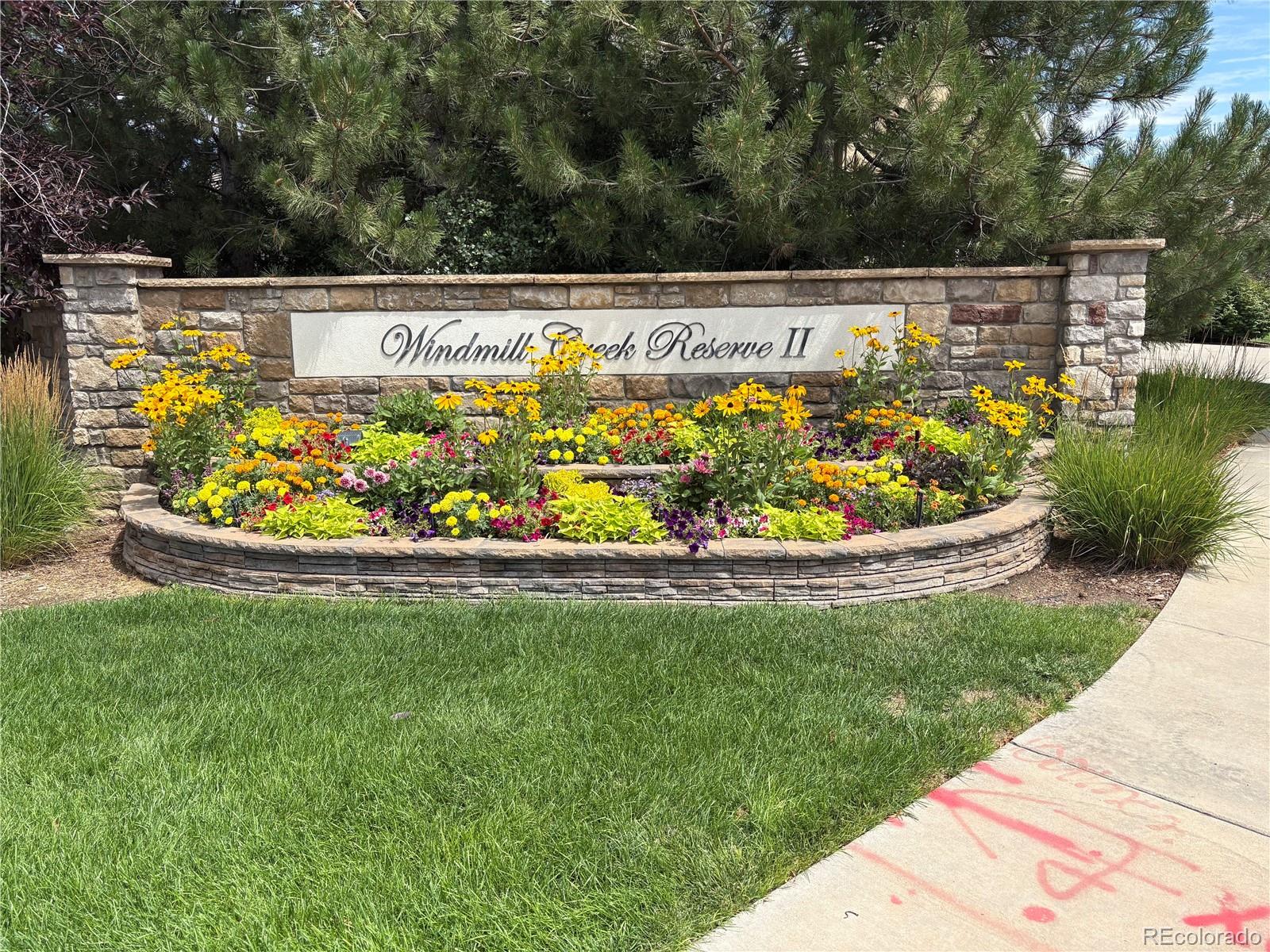 6569 S Blackhawk Way Aurora CO 80016