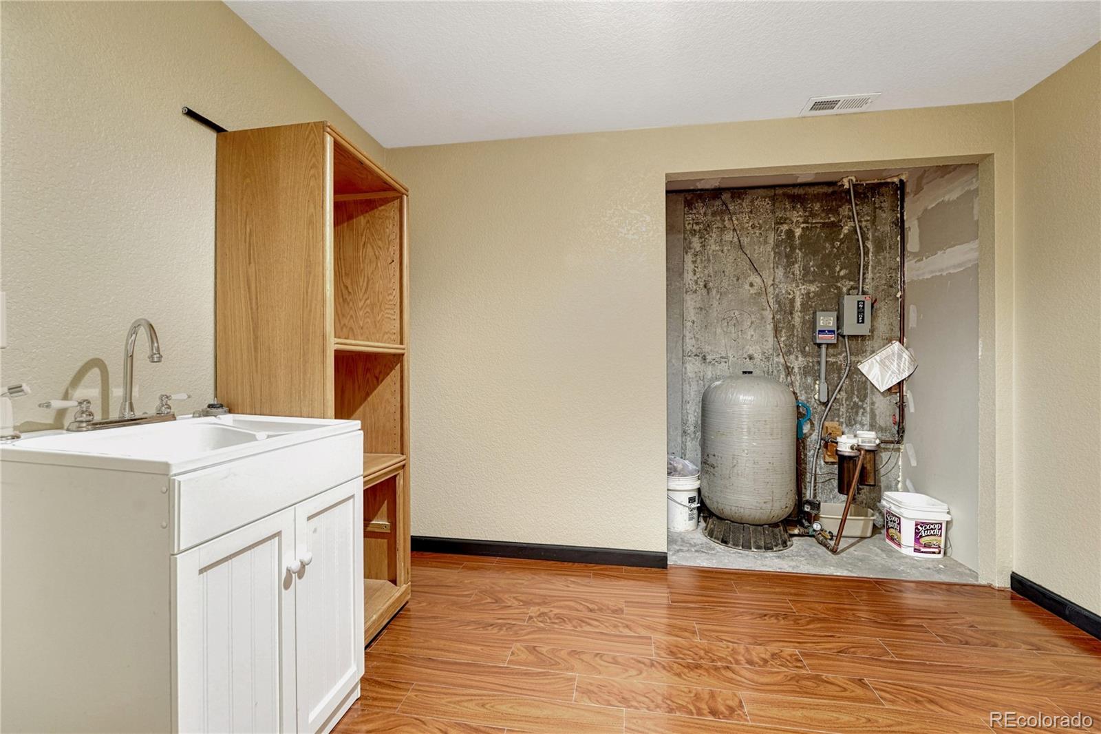 57885 E Geddes Avenue Strasburg CO 80136