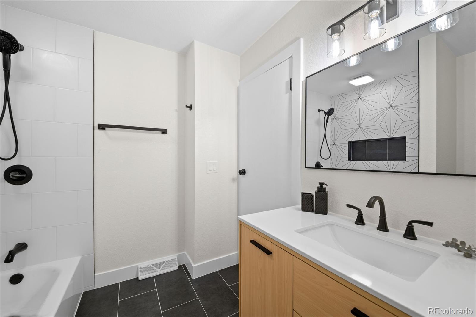 7345 E Hinsdale Place Centennial CO 80112