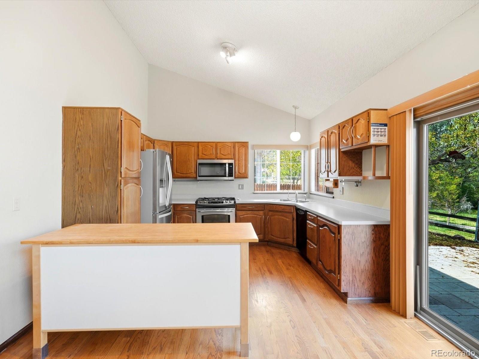 6878 Taft Court Arvada CO 80004