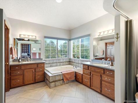6878 Taft Court Arvada CO 80004