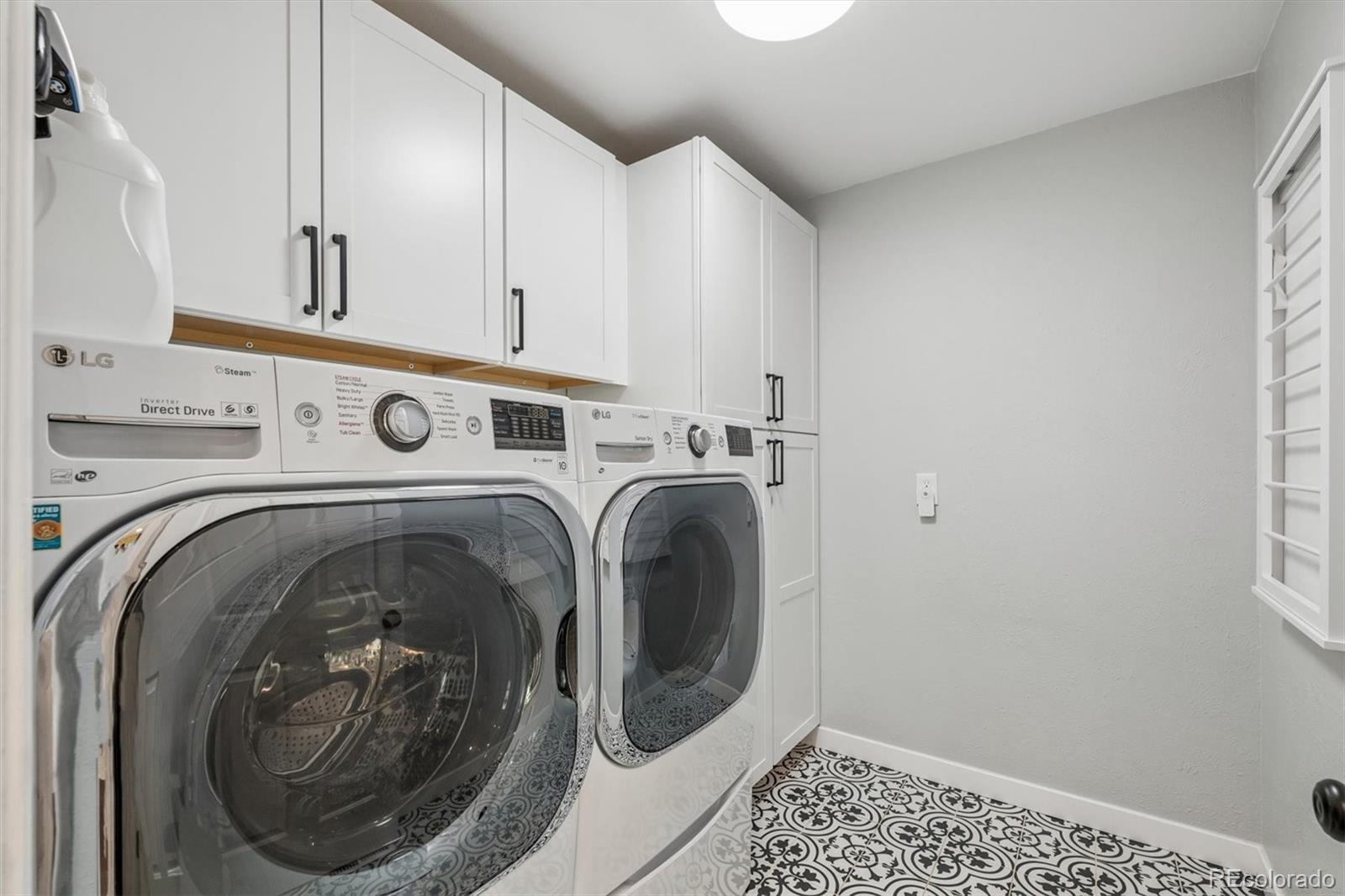5267 S Geneva Street Englewood CO 80111
