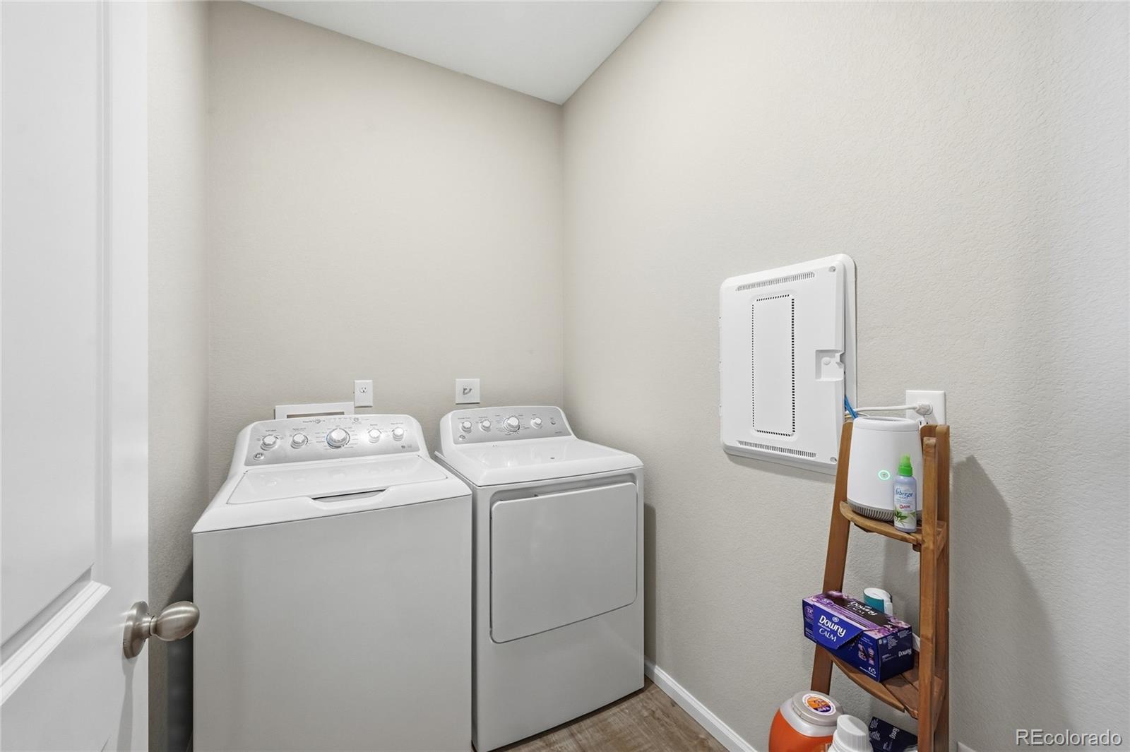 63 N Edge Cliff Street Castle Rock CO 80104