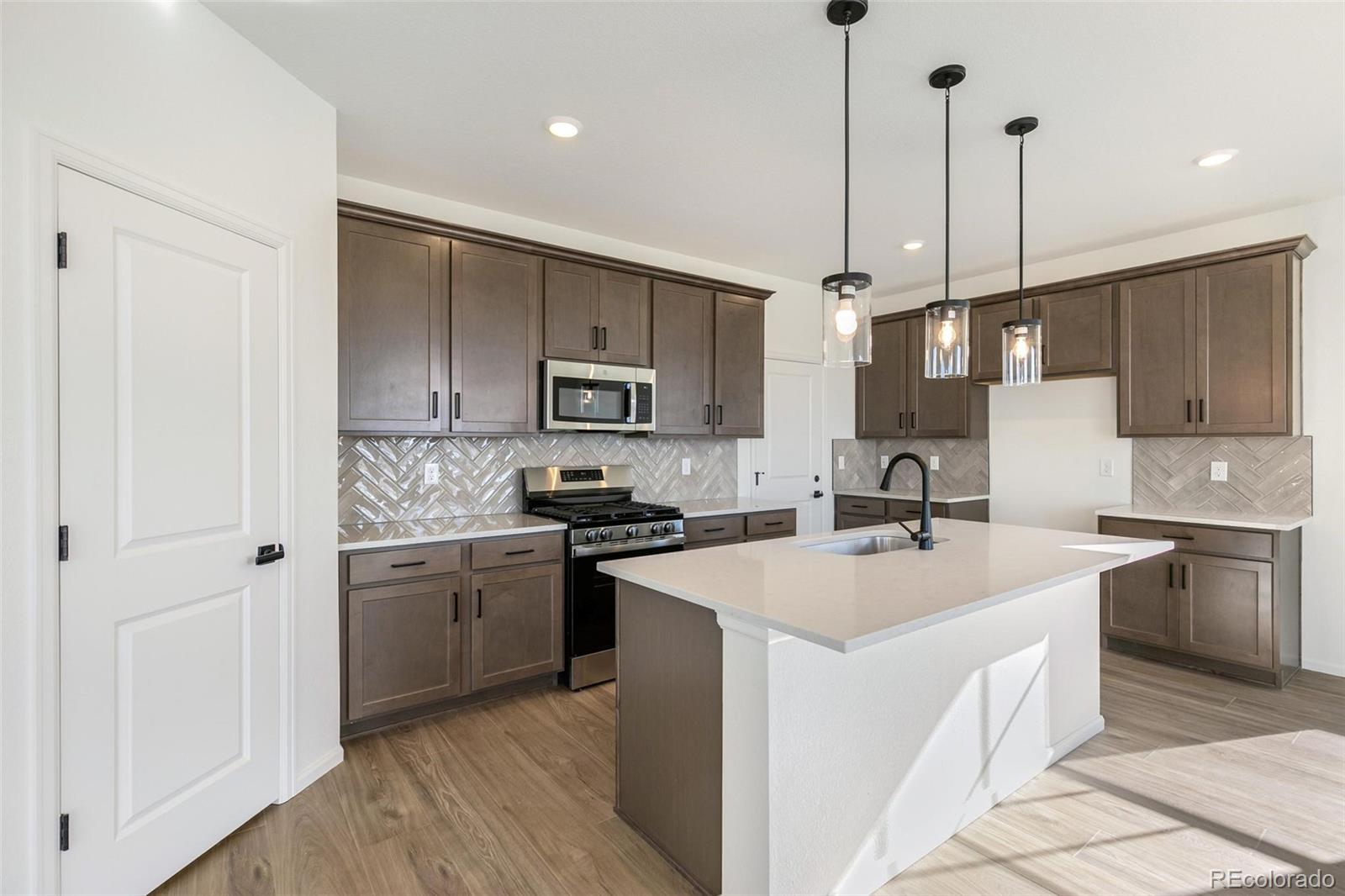 1651 S Gold Bug Way Aurora CO 80018