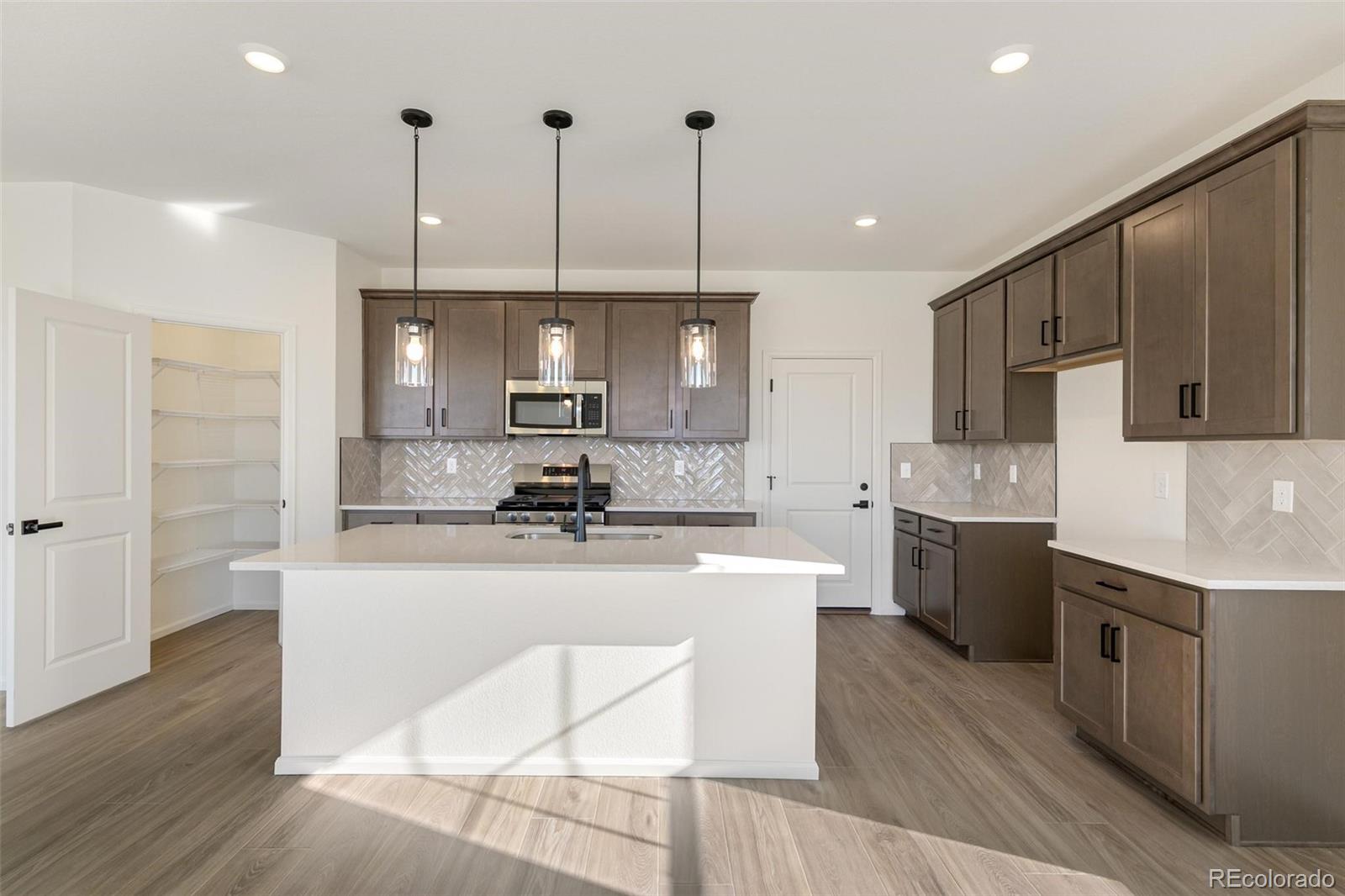 1651 S Gold Bug Way Aurora CO 80018